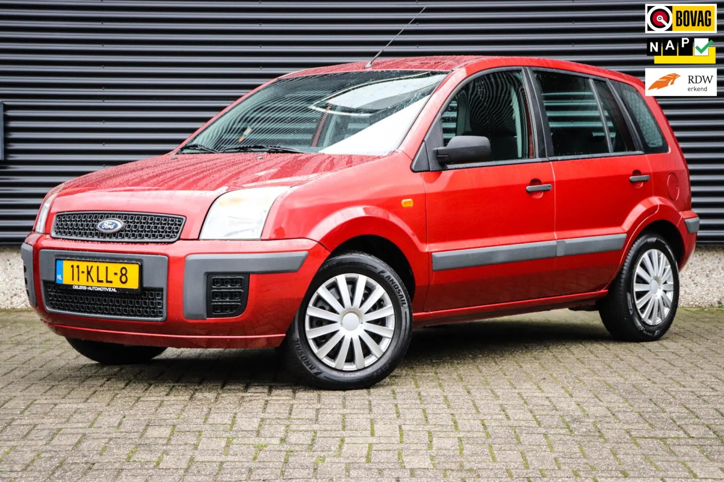 Ford Fusion (2010) — foto 1
