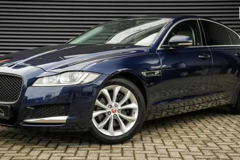 Jaguar XF (2018)