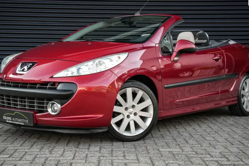 Peugeot 207 (2007)