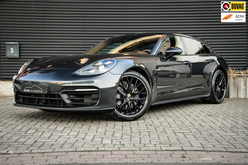 Porsche Panamera (2021)