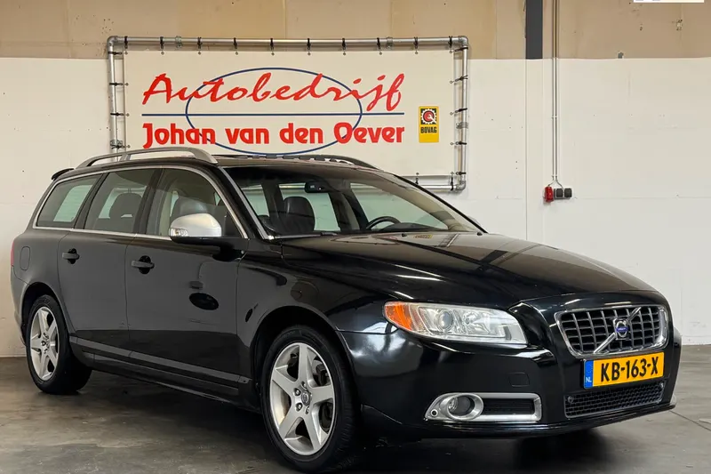 Volvo V70 (2008)