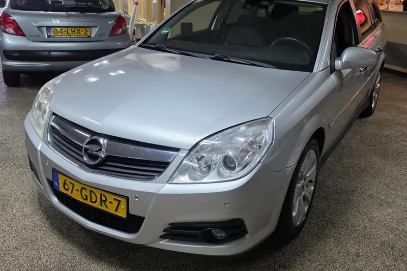 Opel Vectra (2008)