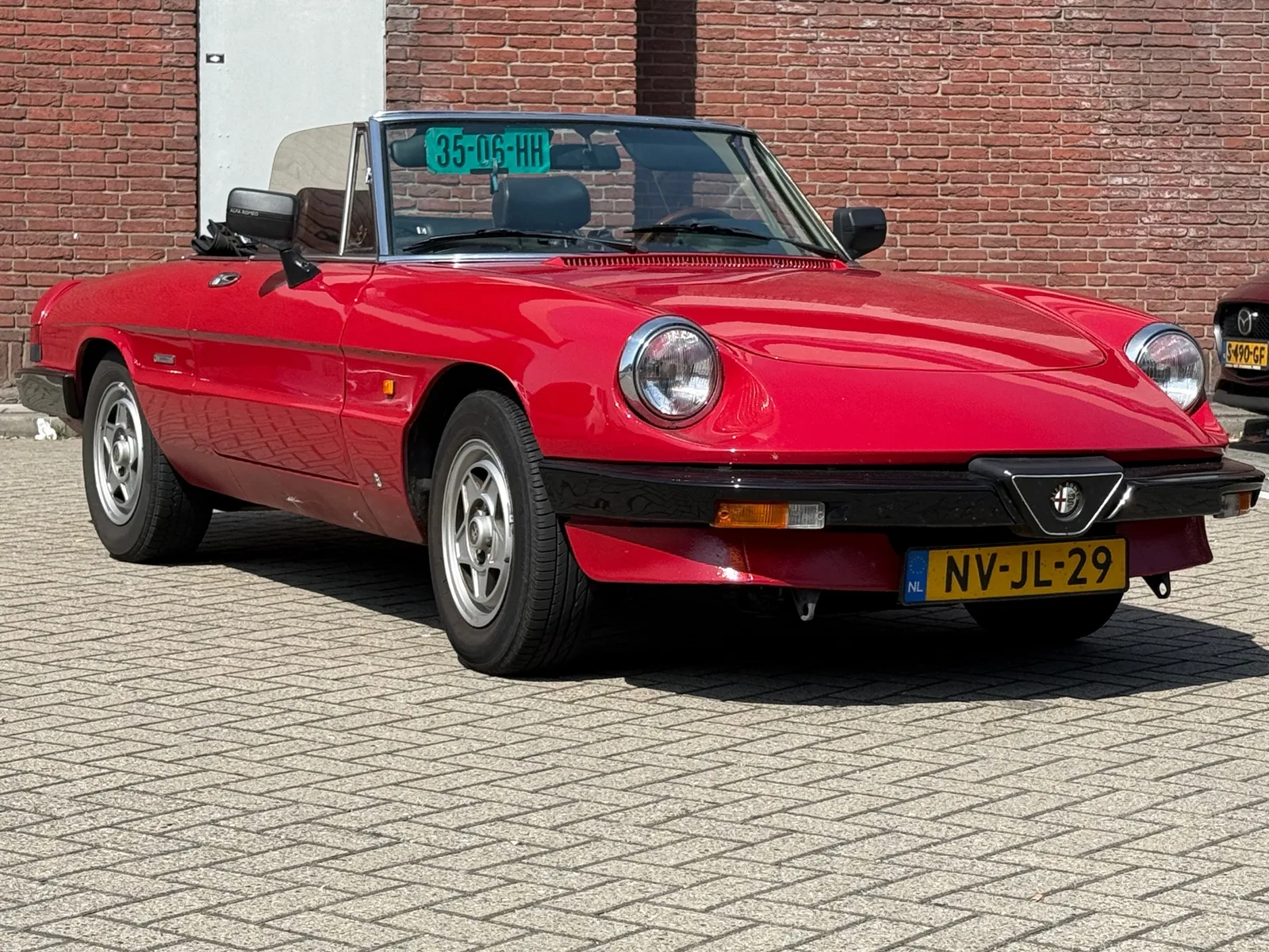 Alfa Romeo Spider (1988) — foto 1
