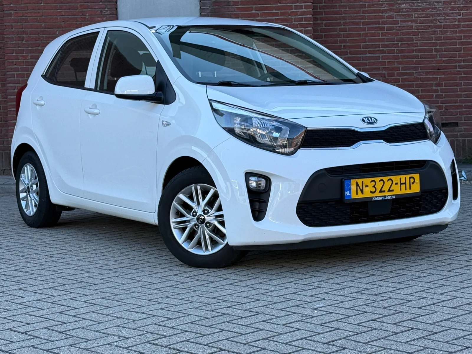 Kia Picanto (2021) — foto 1