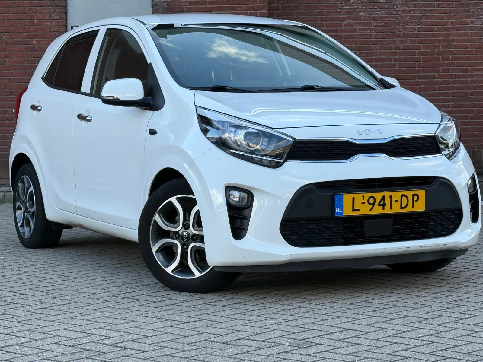 Kia Picanto (2021) — foto 1