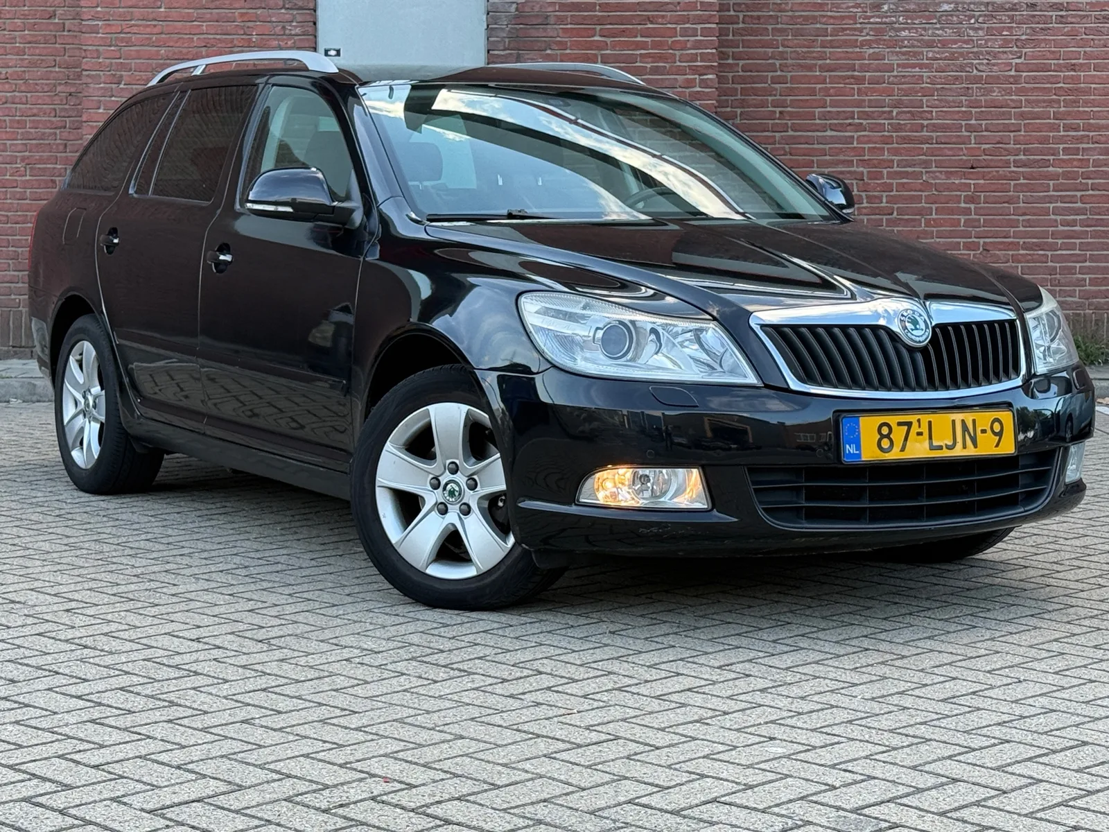 Škoda Octavia (2010) — foto 1