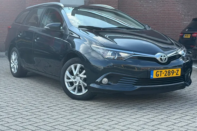 Toyota Auris (2015)