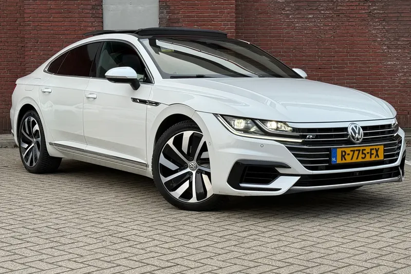 Volkswagen Arteon (2017)