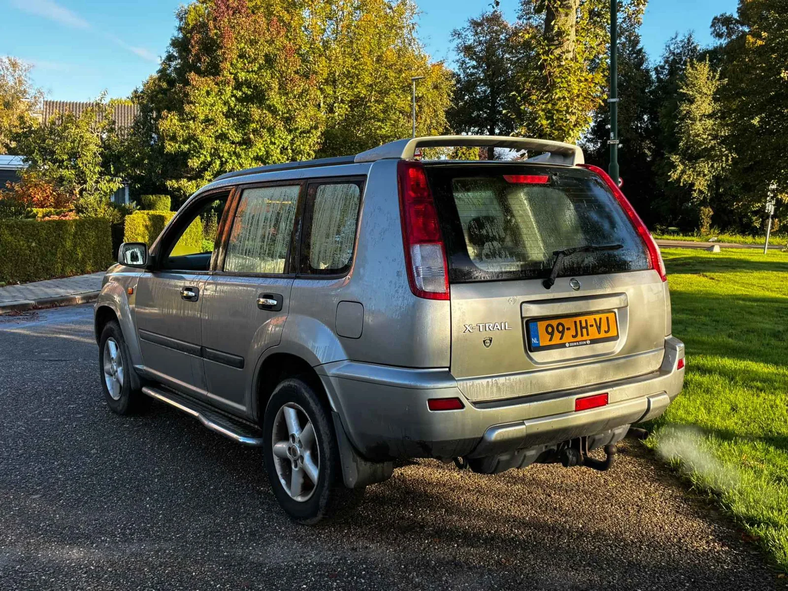 Nissan X-Trail (2002) — foto 1
