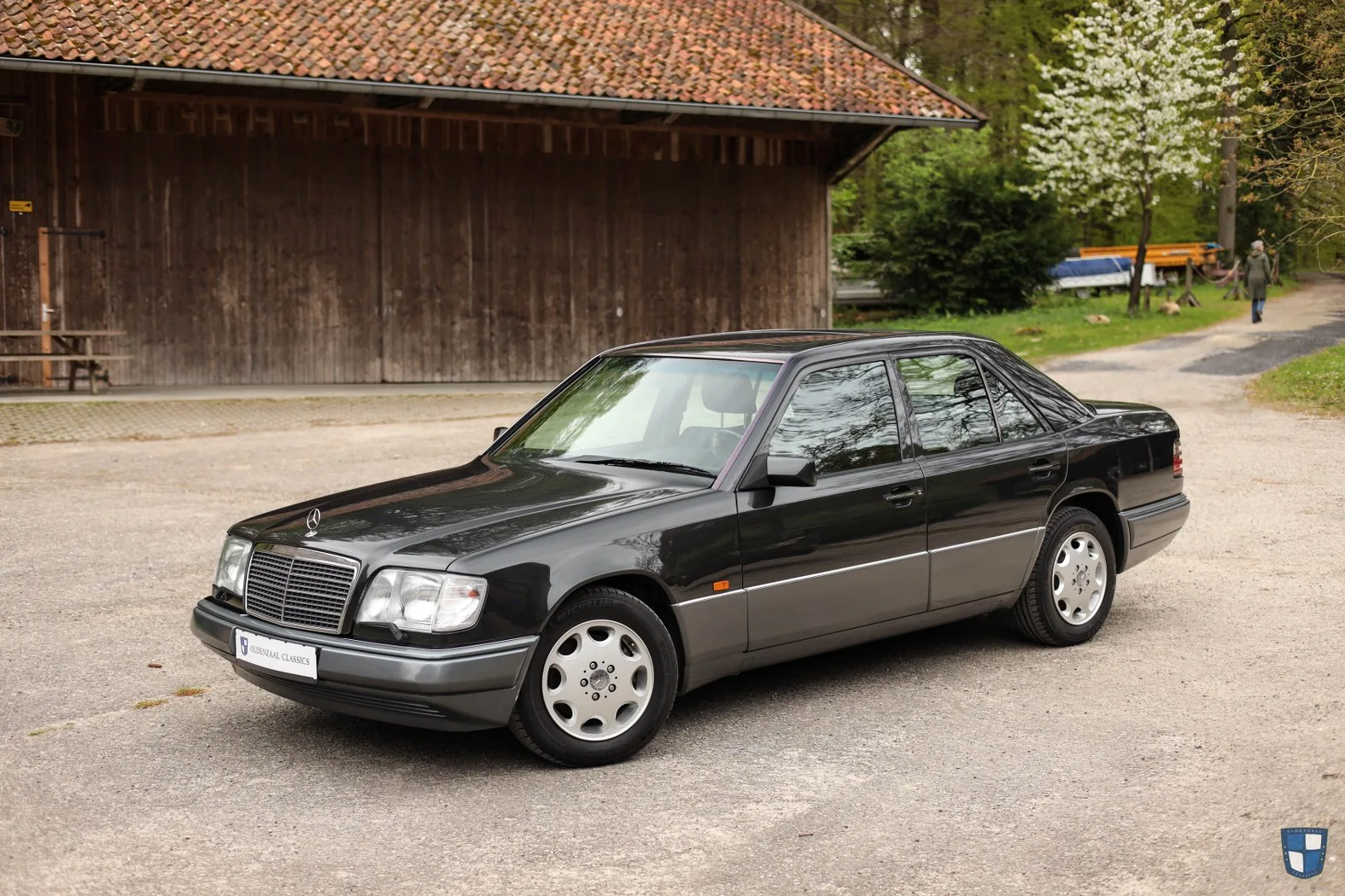 Mercedes-Benz E-Klasse (1995) — foto 1