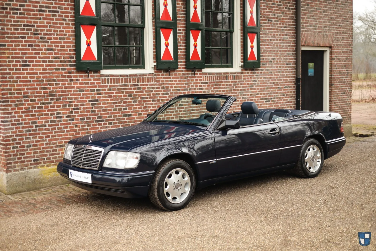 Mercedes-Benz E-Klasse (1994) — foto 1