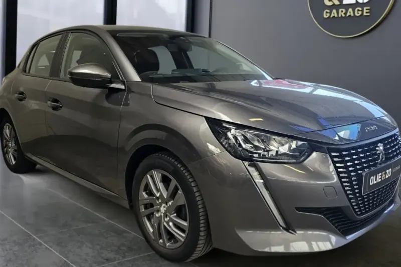 Peugeot 208 (2021)