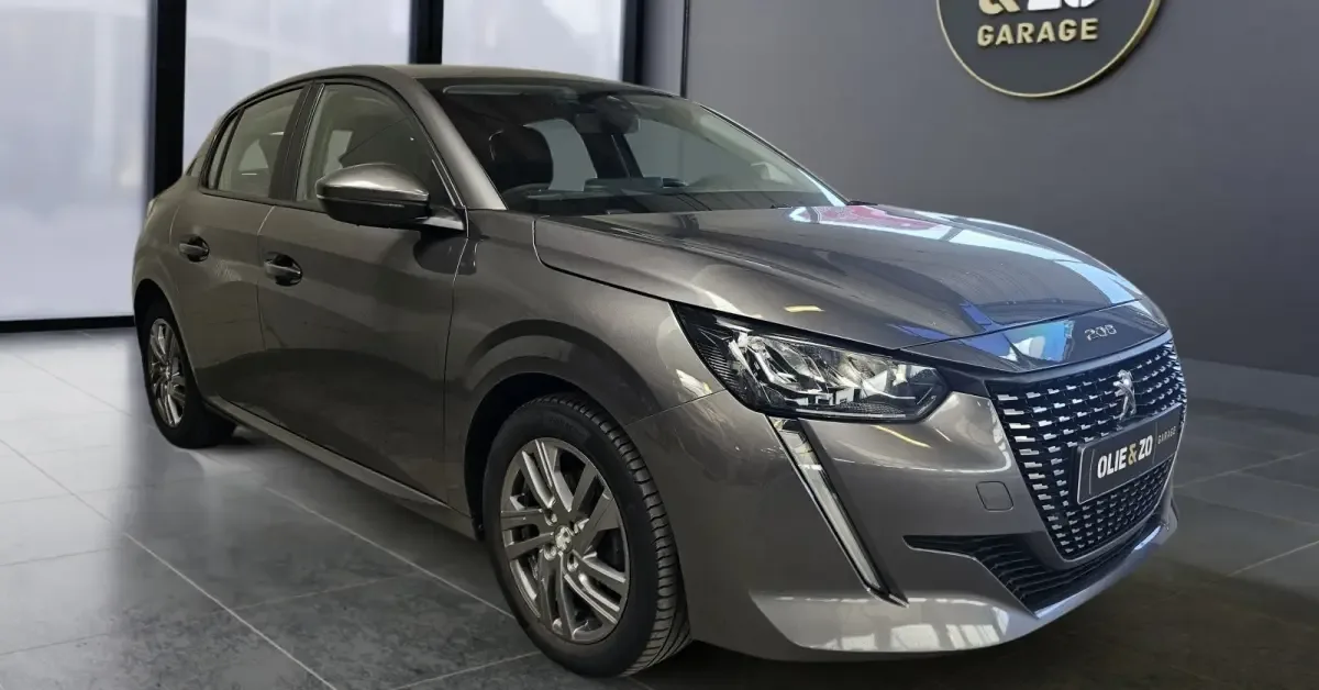 Peugeot 208 (2021) — foto 1
