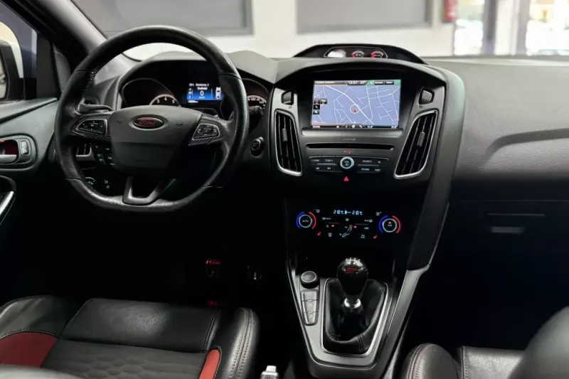 Ford Focus (2016)