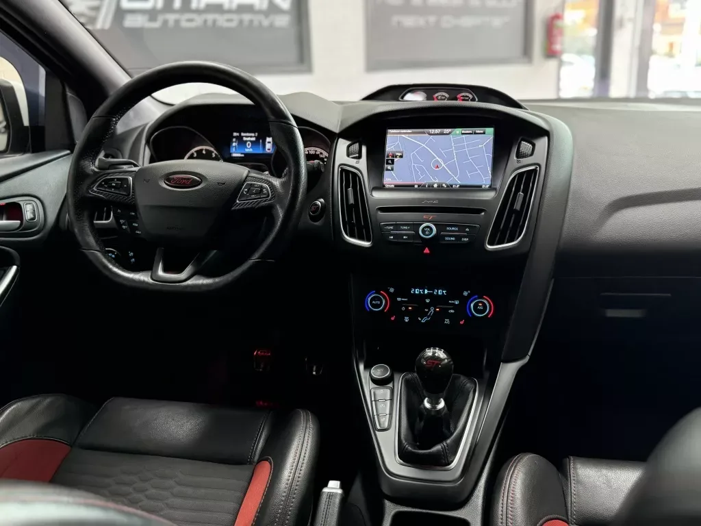 Ford Focus (2016) — foto 1