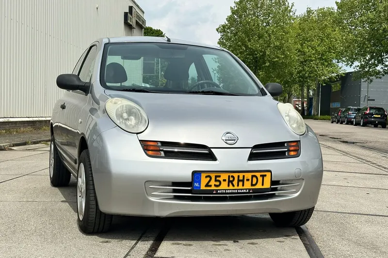 Nissan Micra (2005)