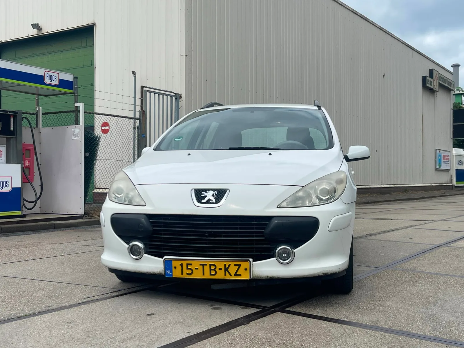 Peugeot 307 Break (2006) — foto 1