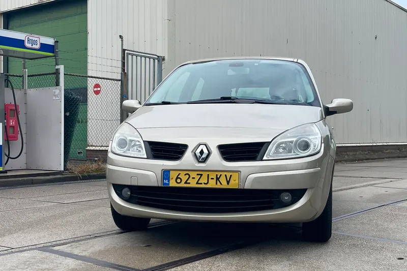 Renault Scénic (2008)