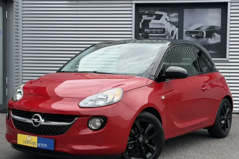 Opel Adam (2015)