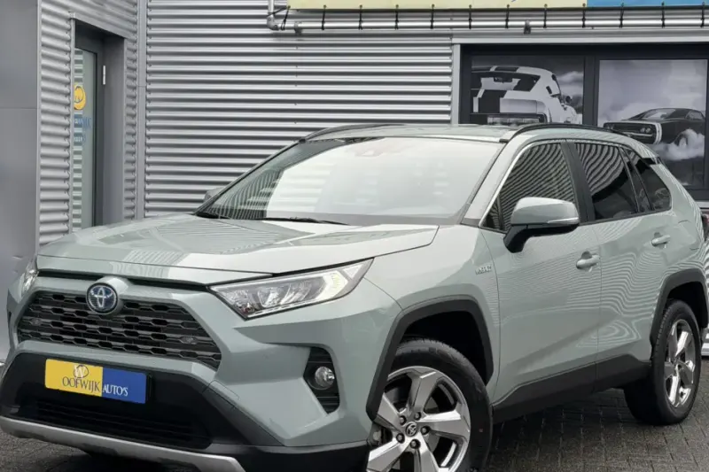 Toyota RAV4 (2022)