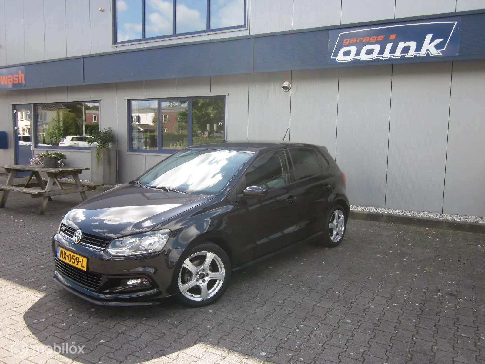 Volkswagen Polo (2016) — foto 1