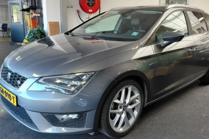 SEAT Leon (2015)