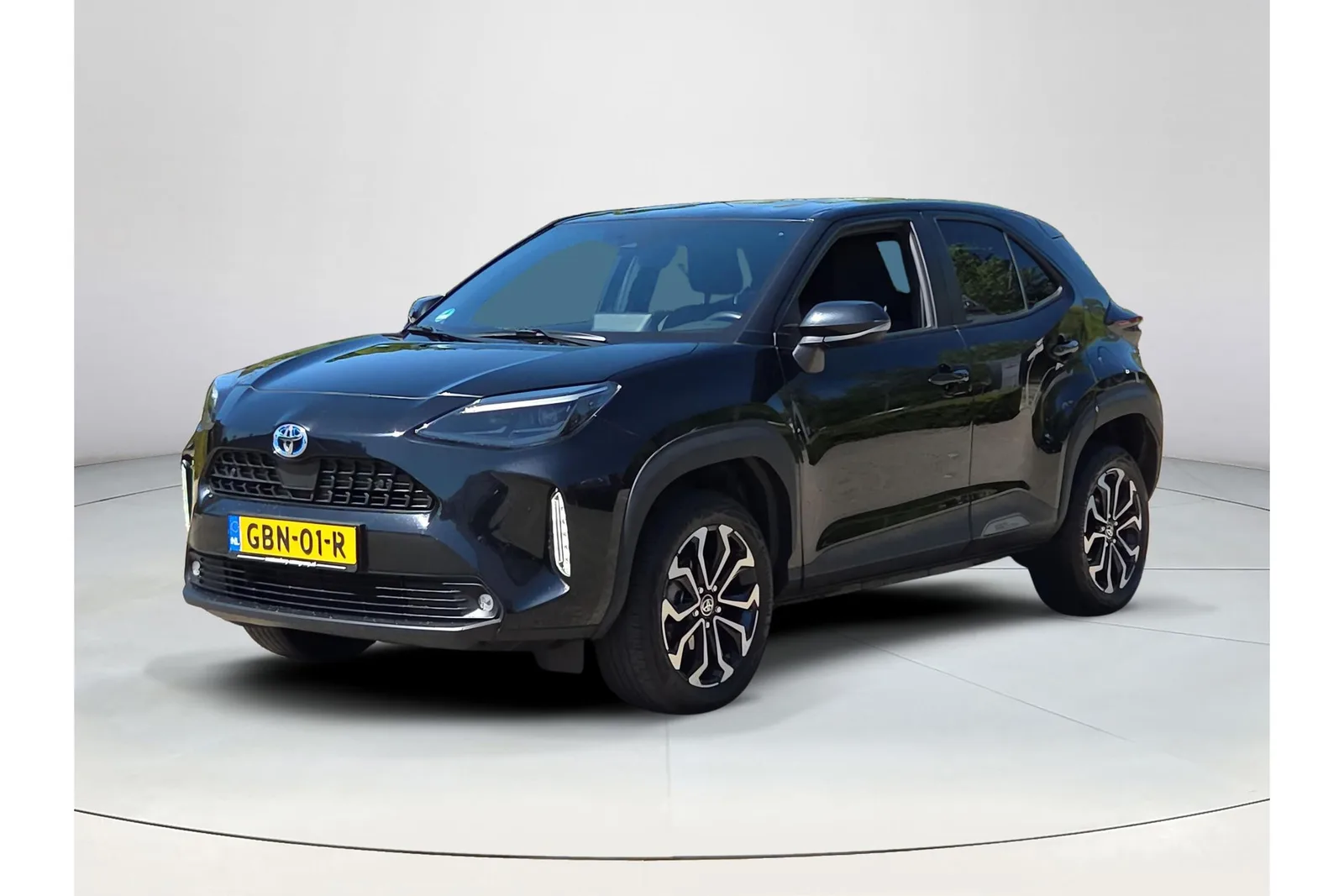 Toyota Yaris Cross (2024) — foto 1