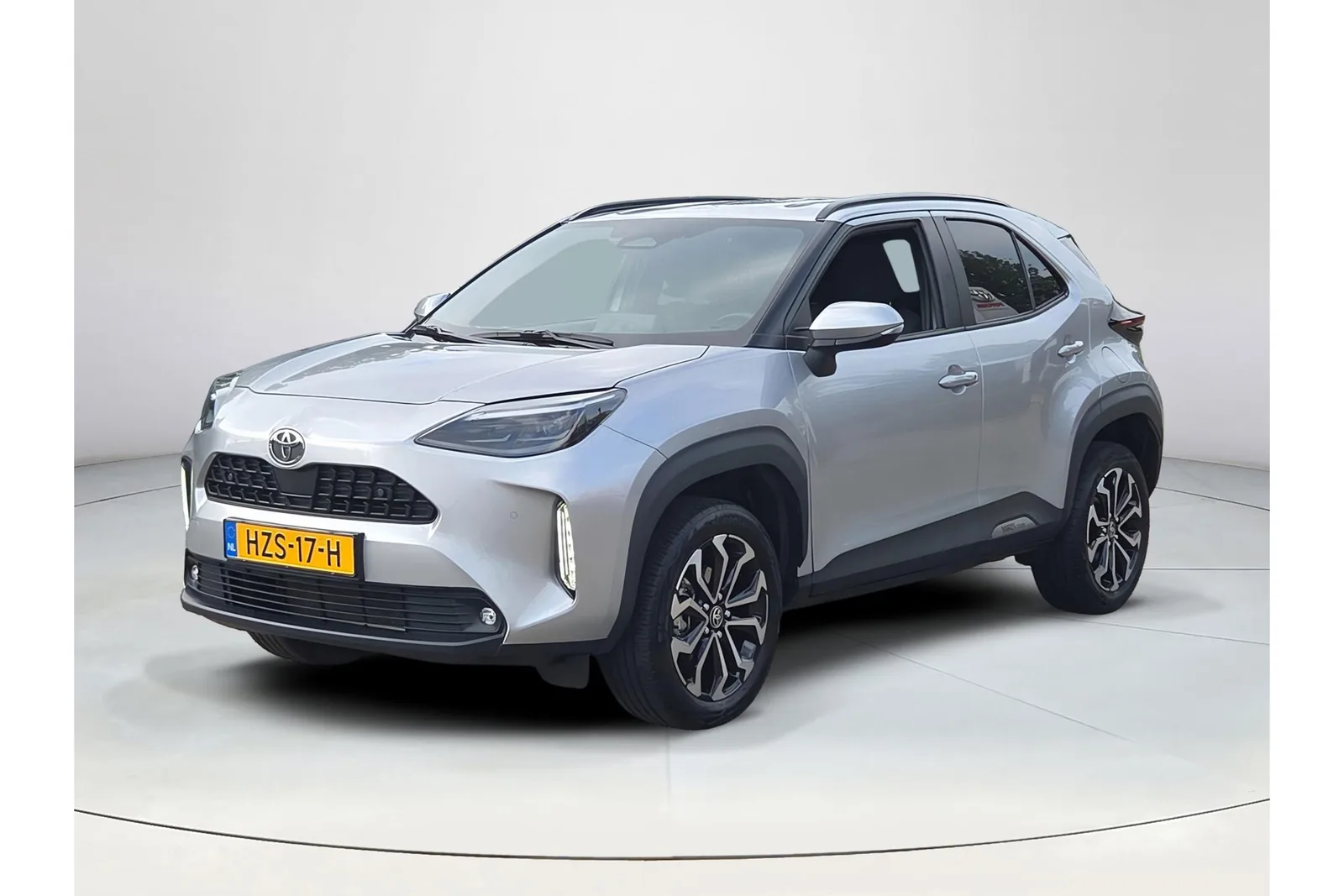Toyota Yaris Cross (2025) — foto 1