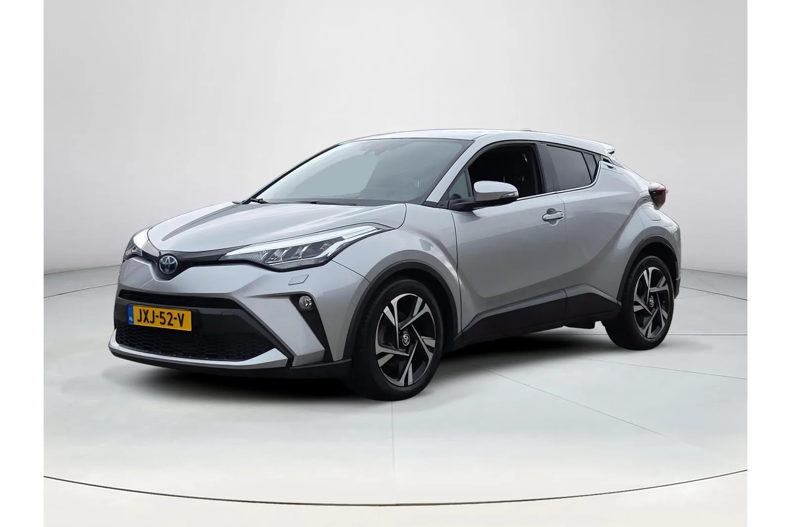 Toyota C-HR (2023) — foto 1