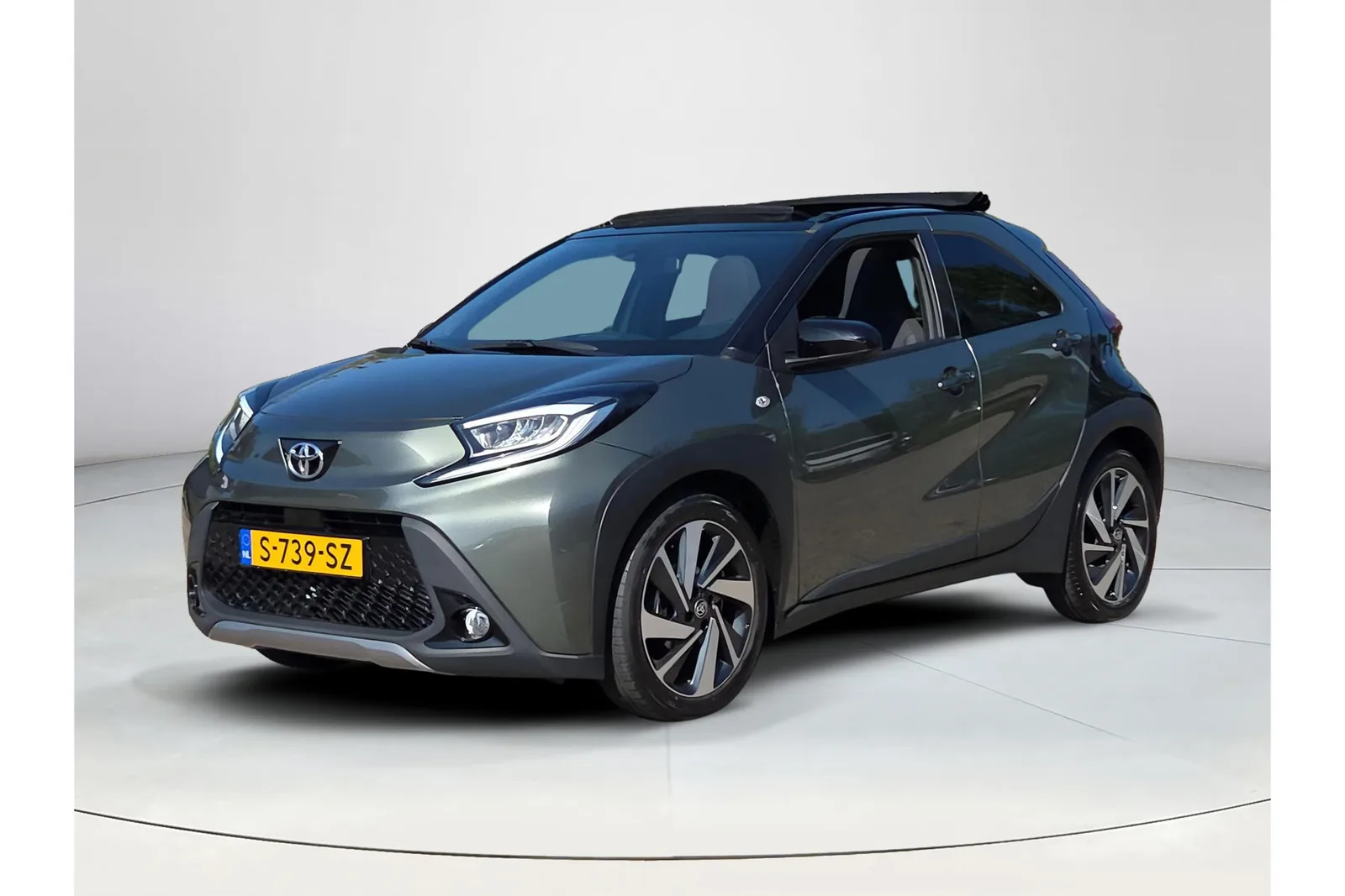 Toyota Aygo X (2023) — foto 1