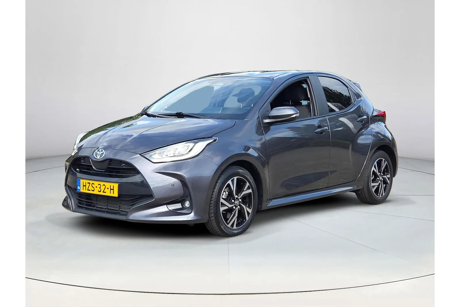 Toyota Yaris (2025) — foto 1