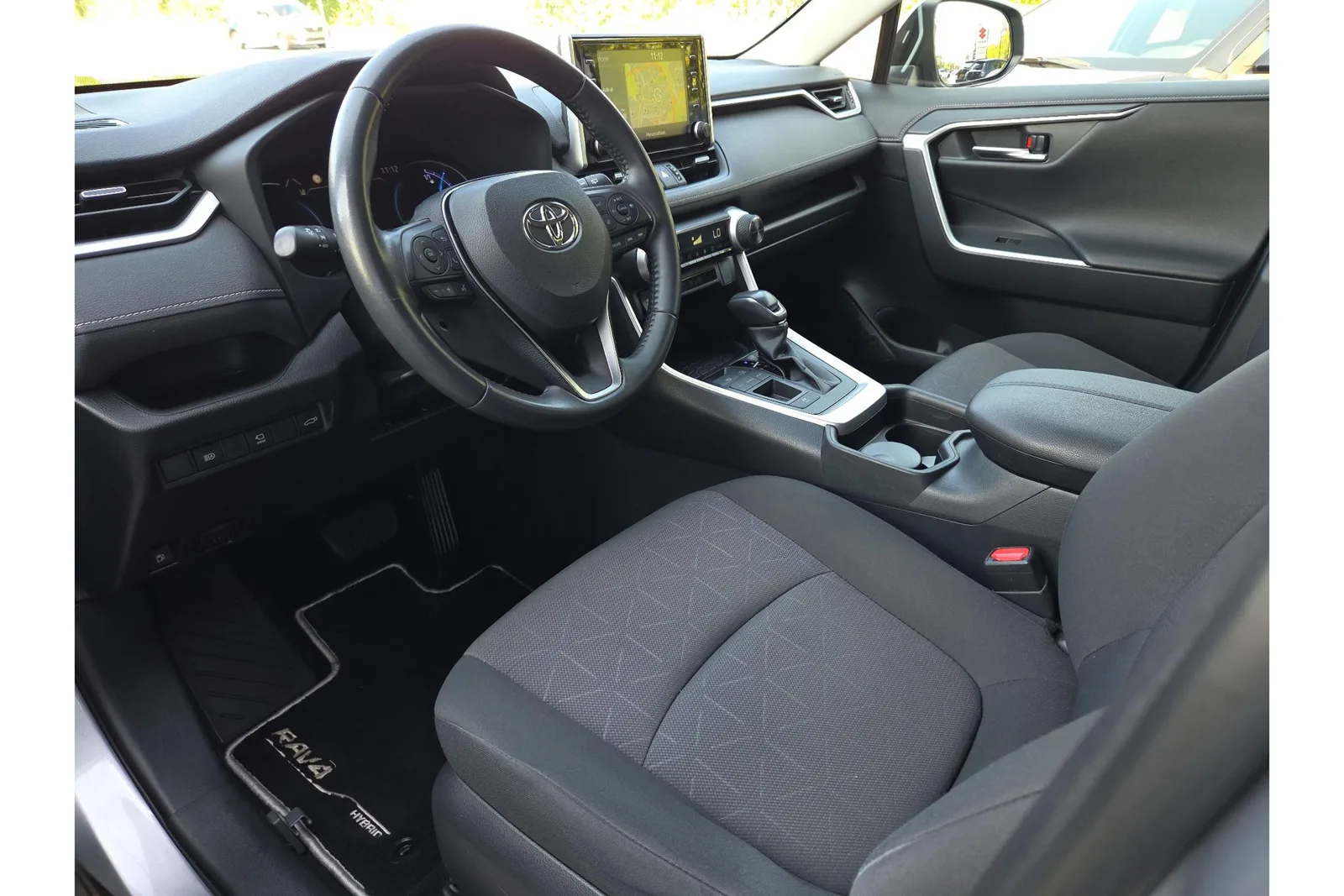 Toyota RAV4 (2019) — foto 1
