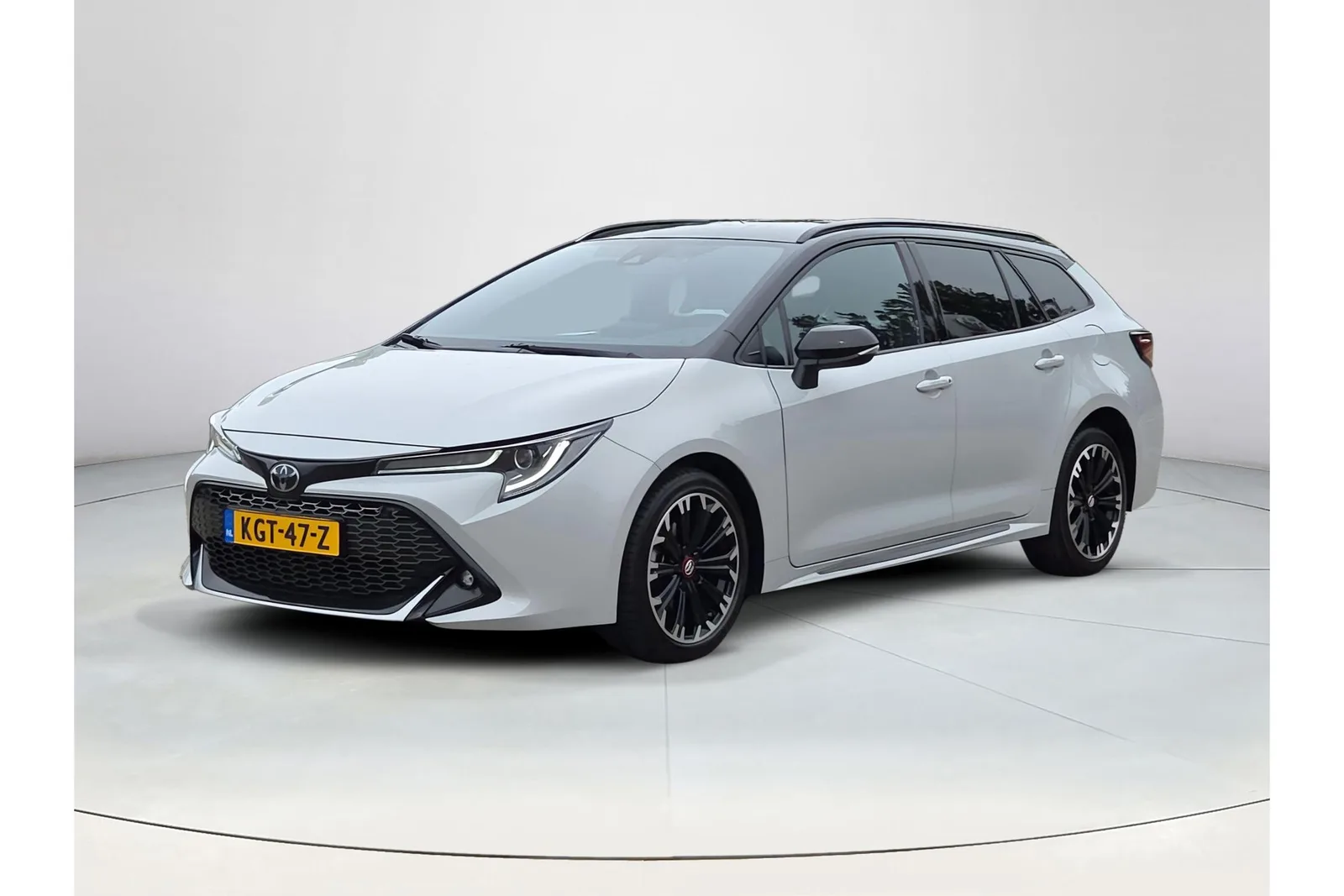 Toyota Corolla (2023) — foto 1