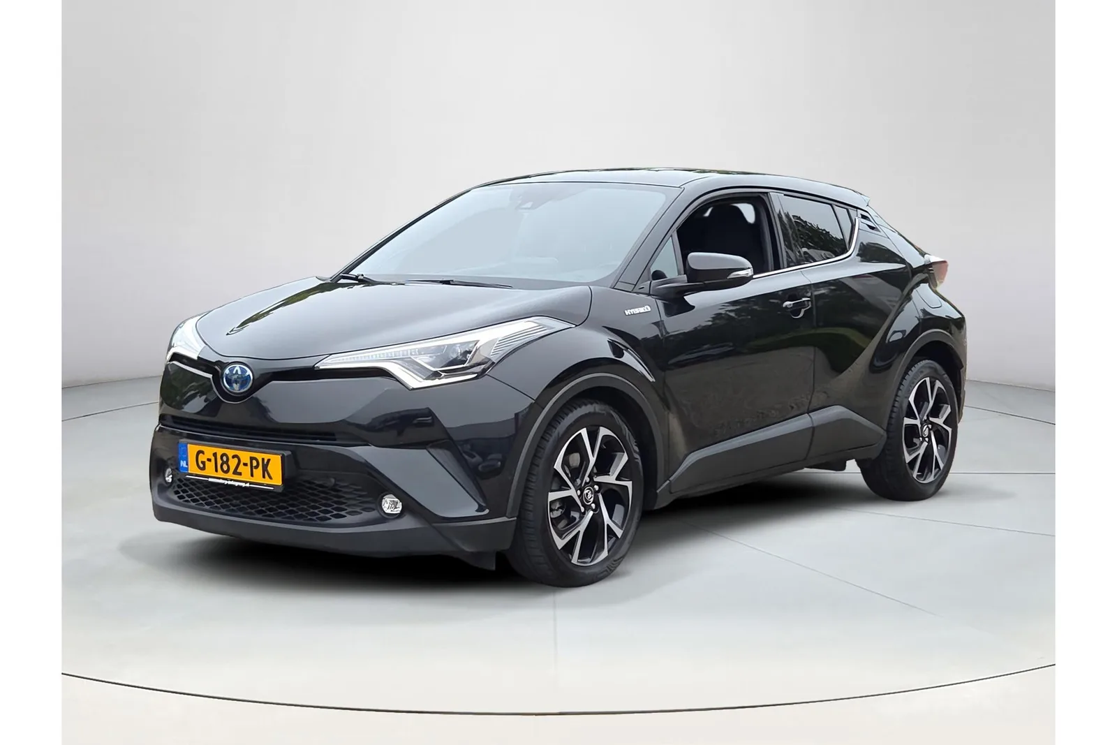 Toyota C-HR (2019) — foto 1