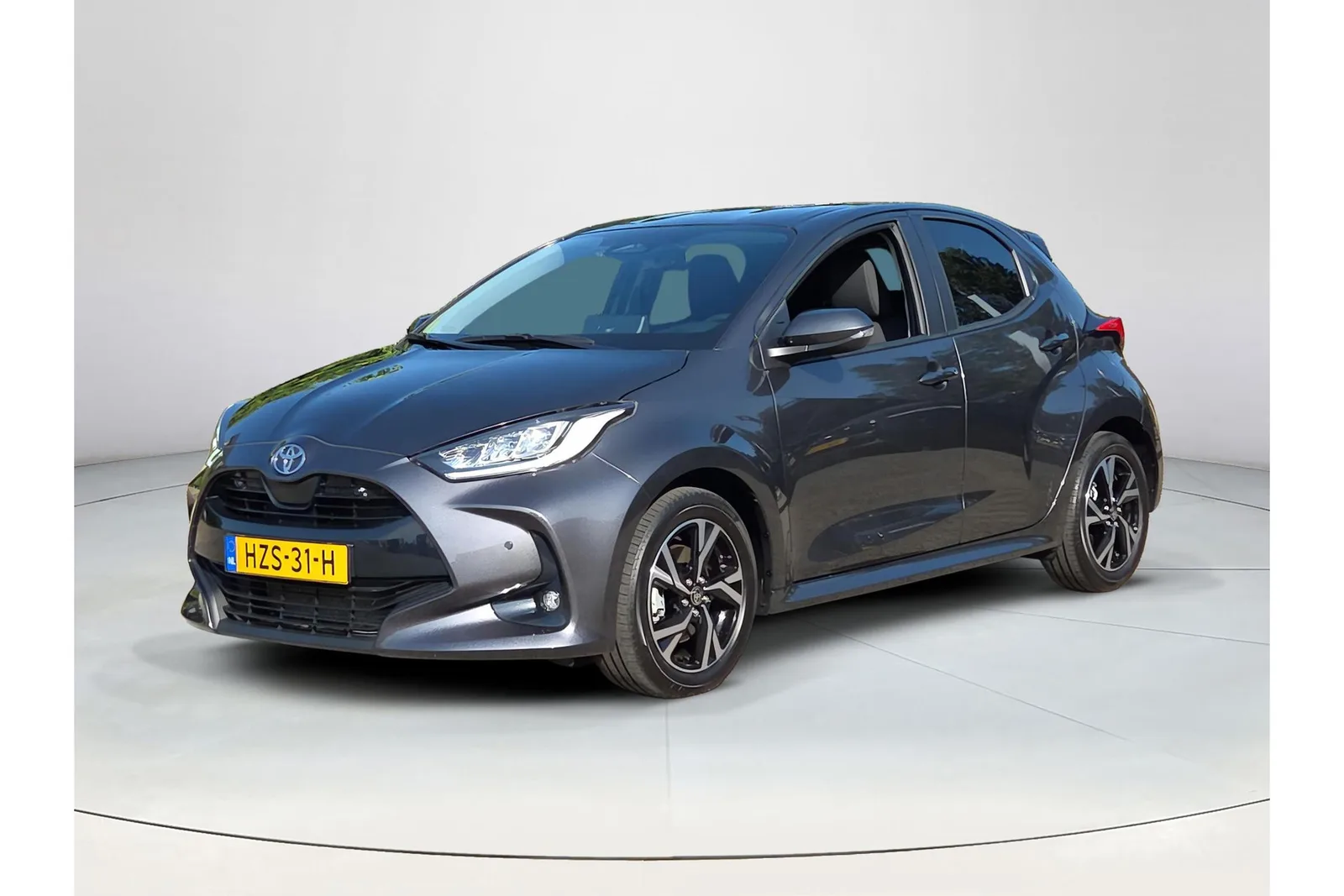 Toyota Yaris (2025) — foto 1