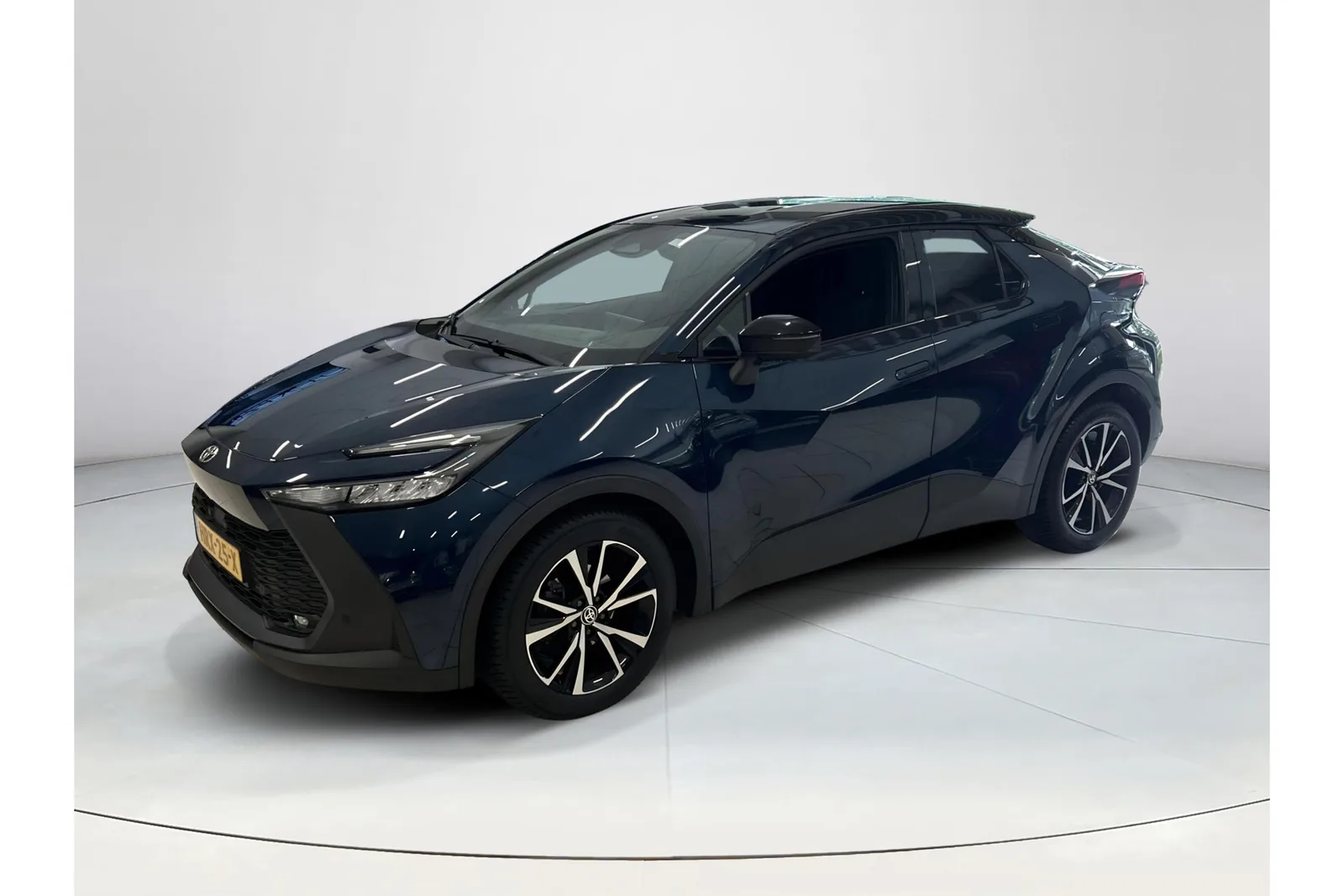 Toyota C-HR (2025) — foto 1