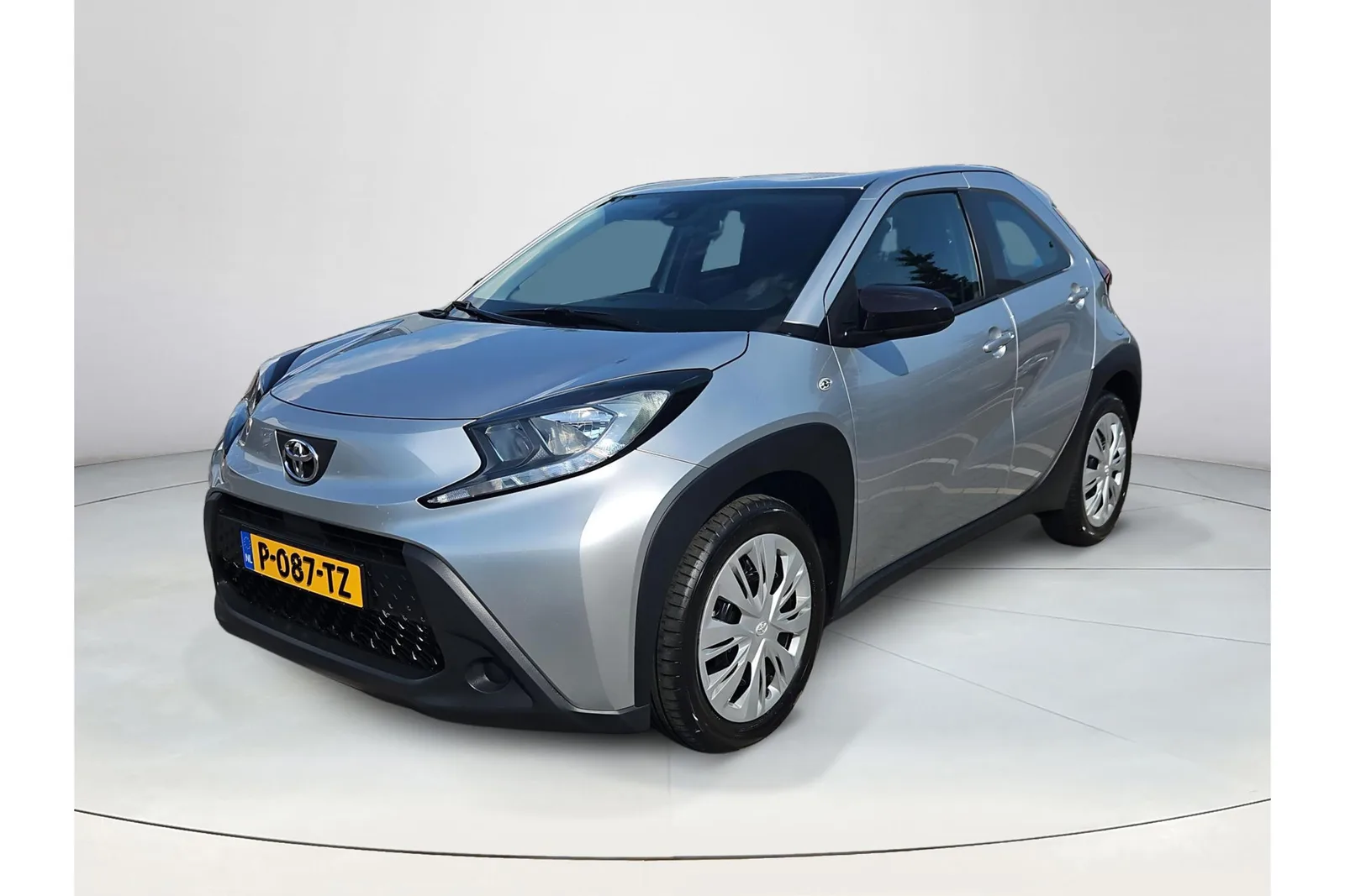 Toyota Aygo X (2022) — foto 1
