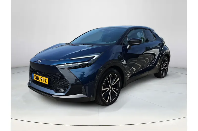Toyota C-HR (2024)