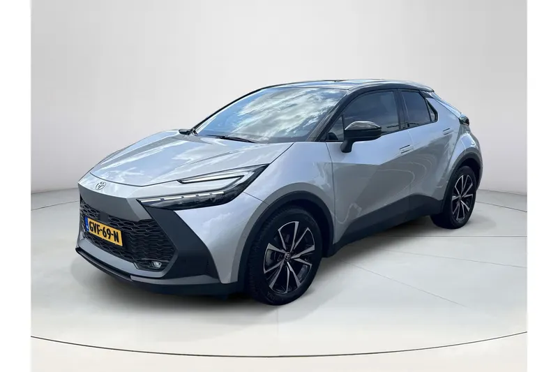 Toyota C-HR (2024)