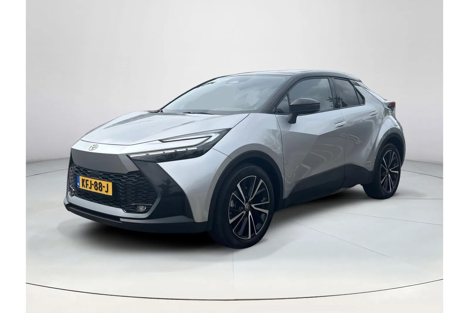 Toyota C-HR (2025) — foto 1