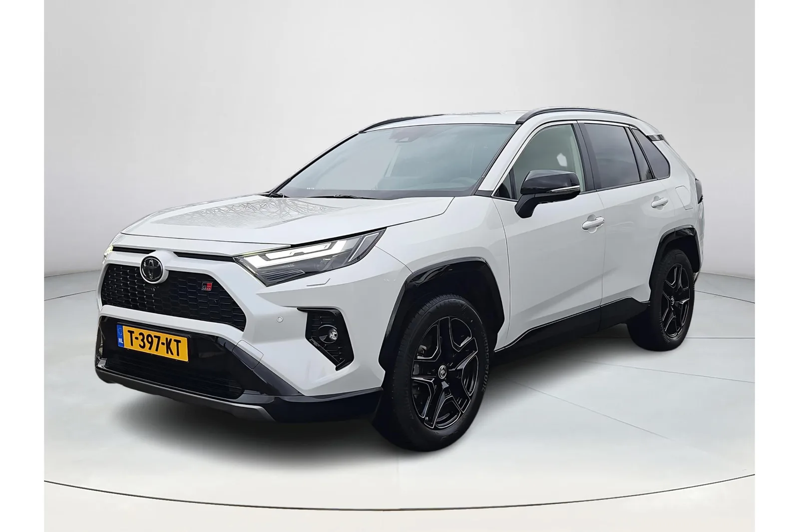 Toyota RAV4 (2022) — foto 1