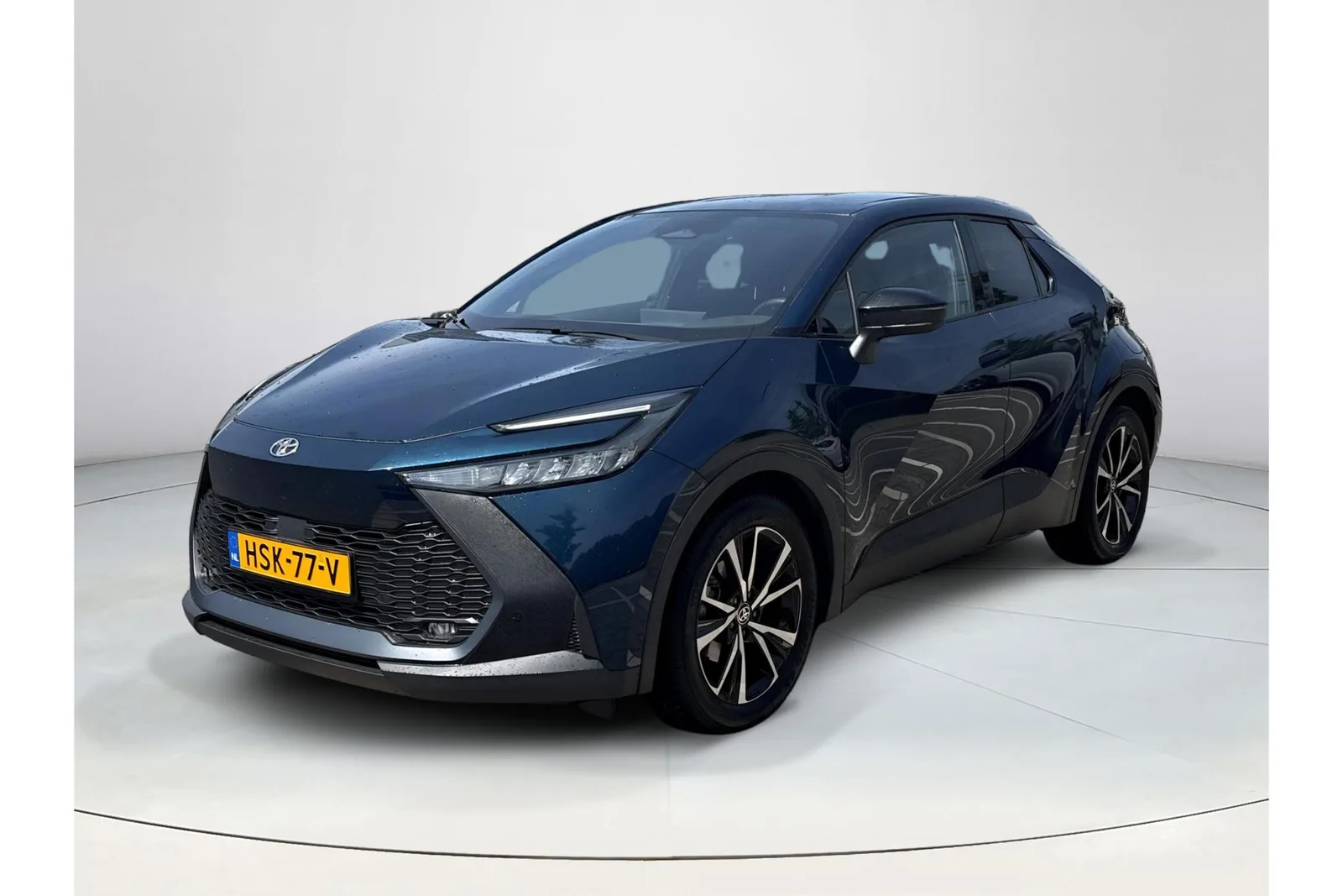 Toyota C-HR (2025) — foto 1