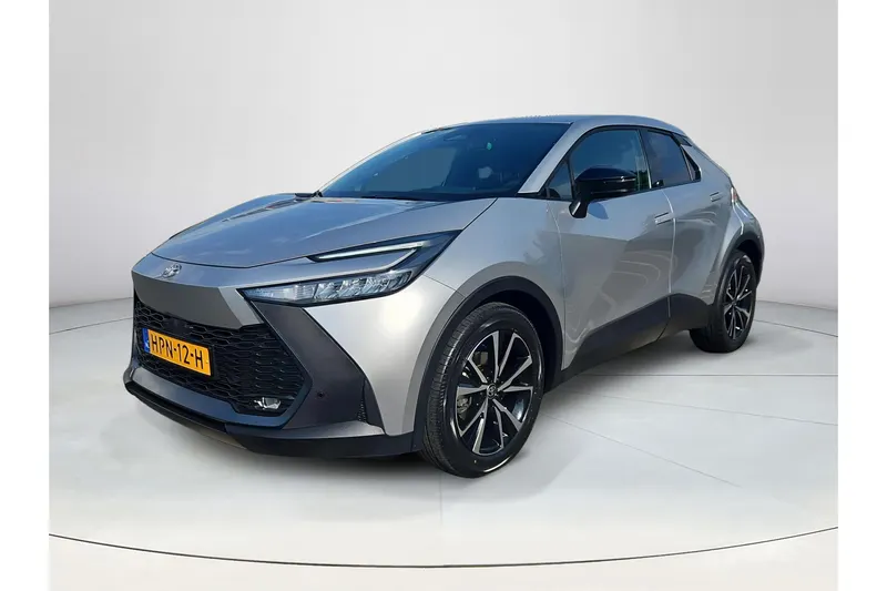 Toyota C-HR (2025)