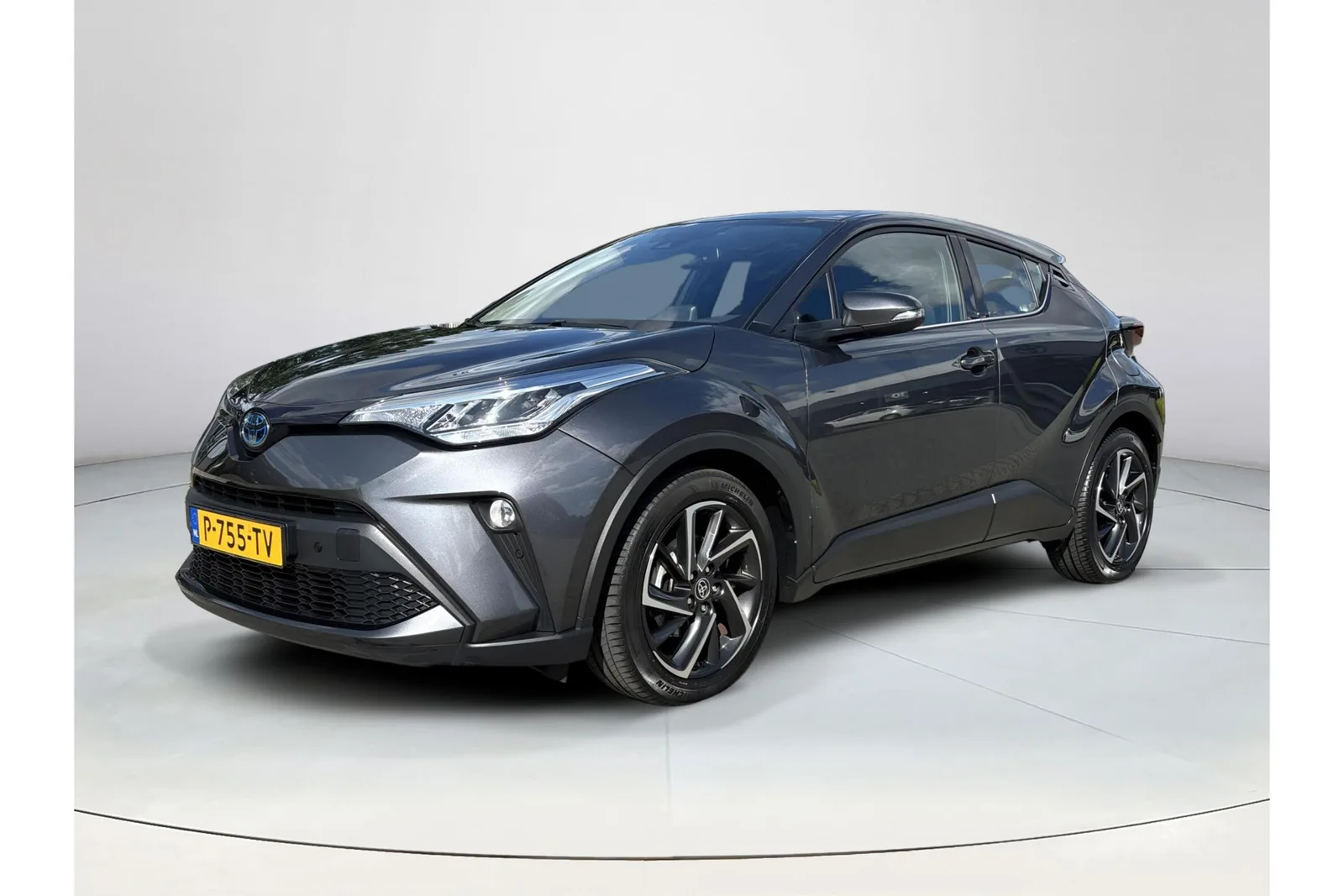Toyota C-HR (2022) — foto 1