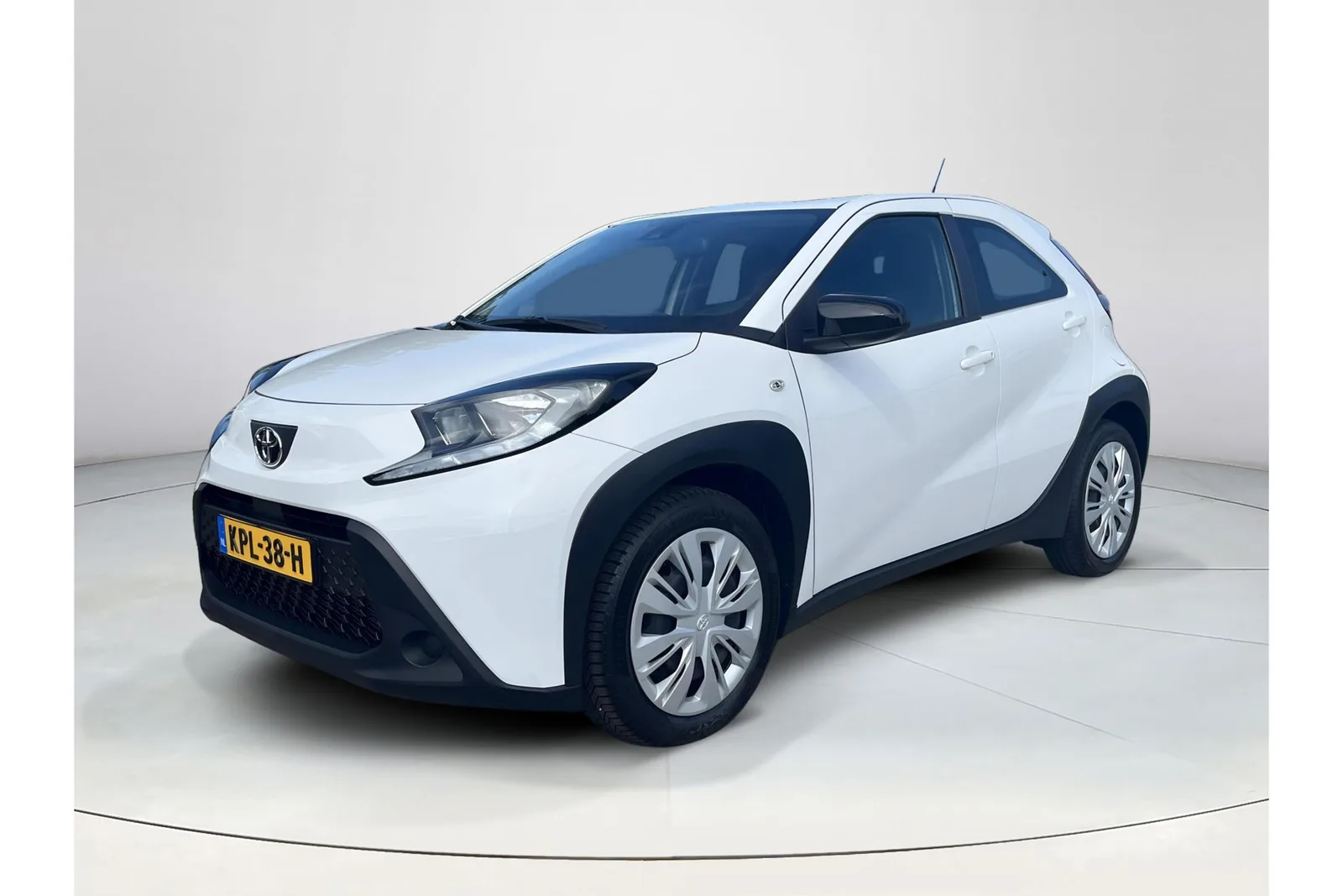 Toyota Aygo X (2023) — foto 1