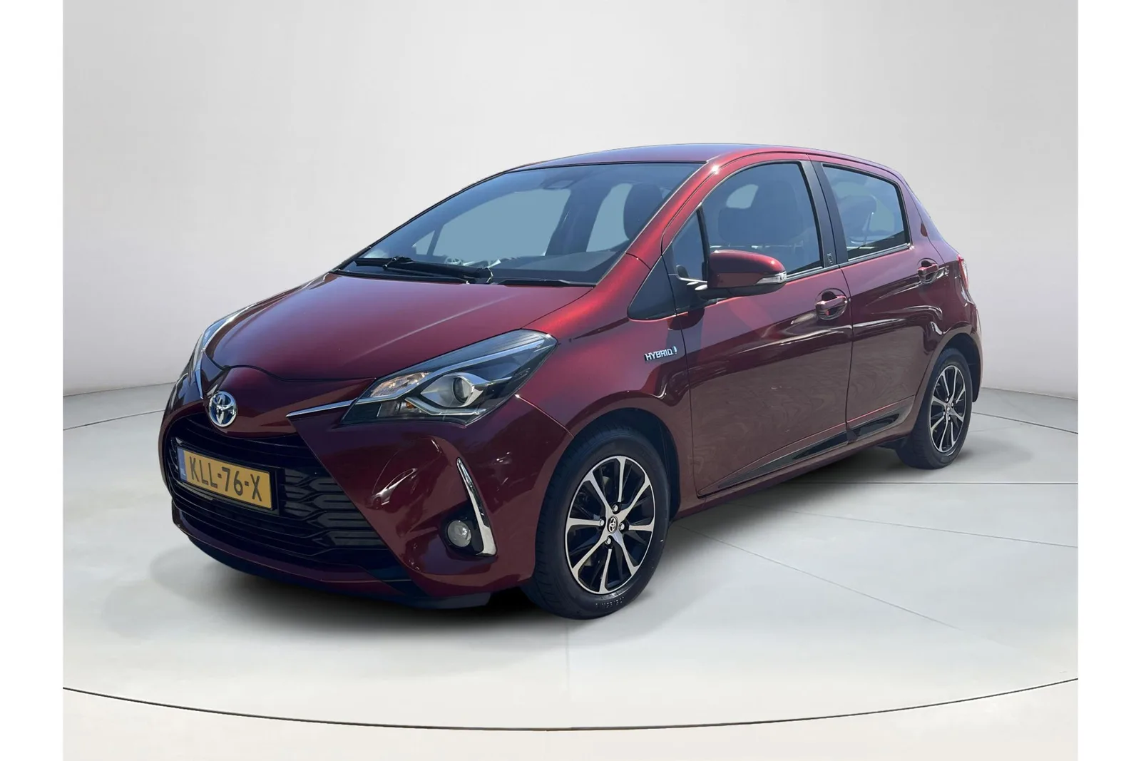 Toyota Yaris (2018) — foto 1