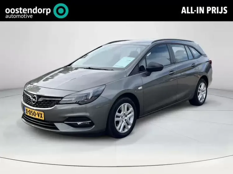 Opel Astra (2021) — foto 1