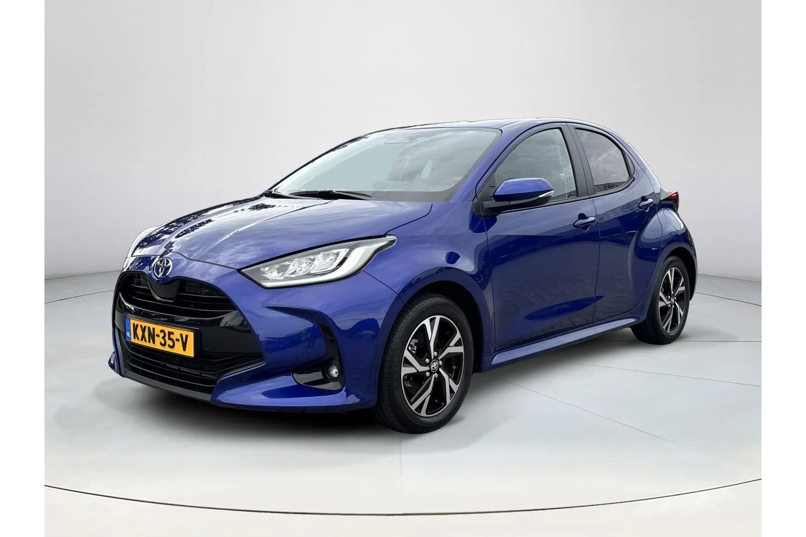 Toyota Yaris (2025) — foto 1