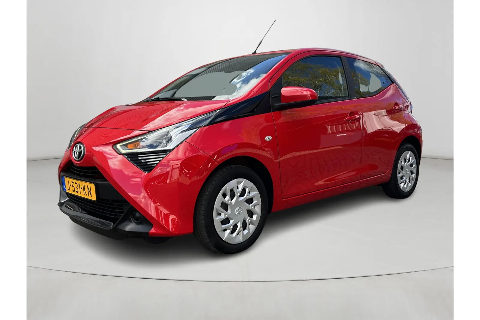 Toyota Aygo (2020) — foto 1