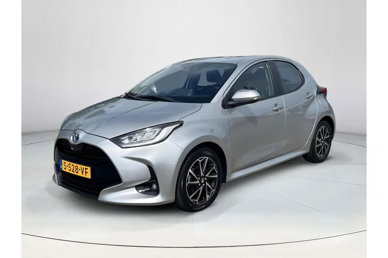 Toyota Yaris (2023)